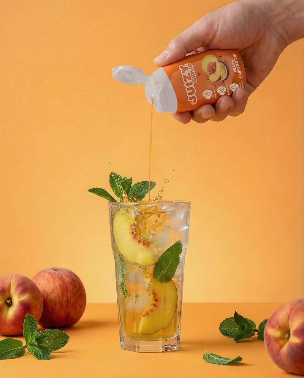 Juizy Peach Passionfruit im Glas